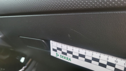 Zdjęcie przedmiotu: Mercedes-Benz CLA 200 mHEV AMG Line 7G-DCT