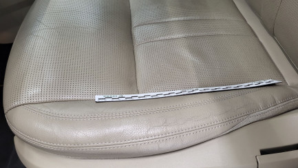 Zdjęcie przedmiotu: LAND ROVER Discovery Sport 2.0 TD4 HSE aut