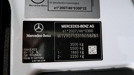 Zdjęcie przedmiotu: MERCEDES-BENZ/IGLOPOL SPRINTER E6 3.5t