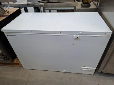 Zdjęcie przedmiotu: A set of catering equipment