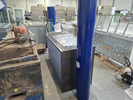 Zdjęcie przedmiotu: Холодильна вітрина для морозива IFI S.p.A. TAVULLIA PANORAMA 12F DL