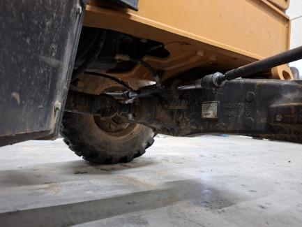 Zdjęcie przedmiotu: Екскаватор-навантажувач CASE 580SV