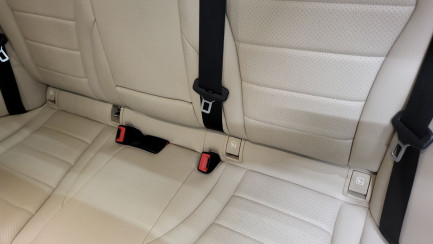 Zdjęcie przedmiotu: Mercedes-benz C 200 4MATIC 9G-TRONIC