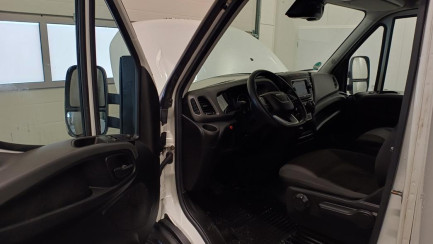 Zdjęcie przedmiotu: Iveco Daily 35S18H E6 3.5t