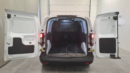 Zdjęcie przedmiotu: Ford Transit Courier 1.5 EcoBlue E6d 2.2t Trend