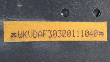 Zdjęcie przedmiotu: KASSBOHRER MEGA 39.0t XS Skrzyniowa