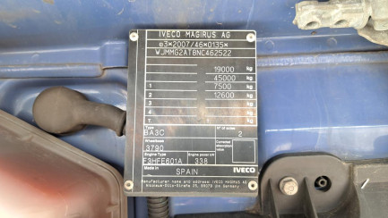 Zdjęcie przedmiotu: Iveco STRALIS E6d 18.0t LNG