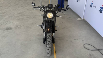 Zdjęcie przedmiotu: Junak M16-125 EU5