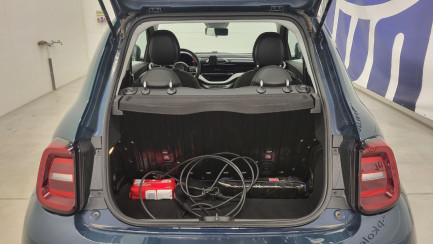 Zdjęcie przedmiotu: Fiat 500 23.8kWh Action