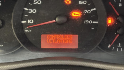 Zdjęcie przedmiotu: Renault Master RWD dCi E5 3.5t L3H3 Pack Clim HD