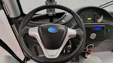 Zdjęcie przedmiotu: FRUGAL LT-S14 slow-moving electric vehicle