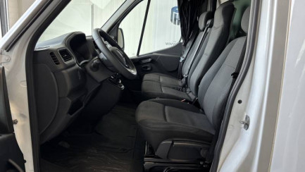 Zdjęcie przedmiotu: RENAULT/BMB MASTER FWD 2.3 dCi E6 3.5t L3H1 Extra S&S+E