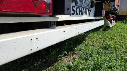 Zdjęcie przedmiotu: SCHMITZ SCB*S3T Dropside