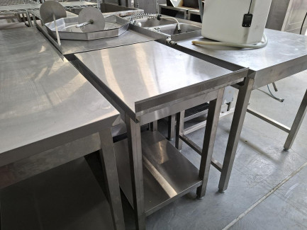 Zdjęcie przedmiotu: A set of catering equipment