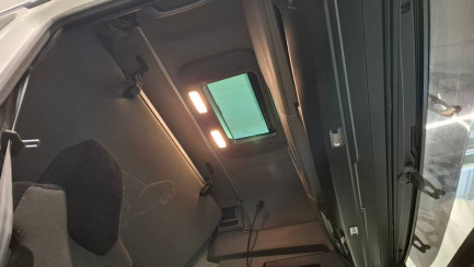 Zdjęcie przedmiotu: MAN TGX E6 26.0t BL-SA(GX)