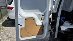 Zdjęcie przedmiotu: Ford Transit Courier 1.0 E6.2 1.8t Trend
