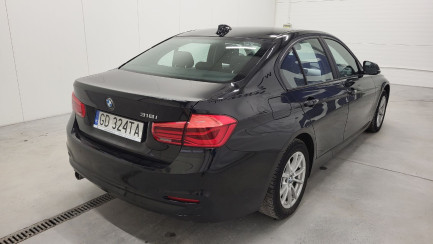 Zdjęcie przedmiotu: BMW 318i GPF Advantage aut