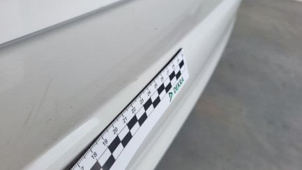 Zdjęcie przedmiotu: BMW 318i Sport Line aut