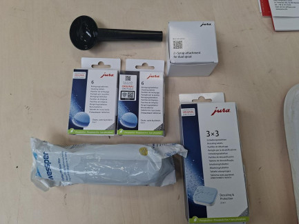Zdjęcie przedmiotu: Кавомашина JURA Z10 з алюмінію чорного кольору