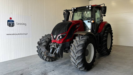 VALTRA T144 13.5t ACTIVE agricultural tractor