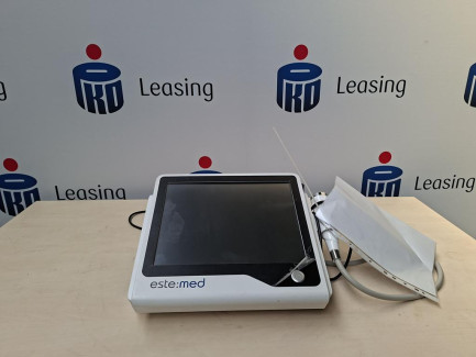 Косметологічний апарат ESTE:MED D-FRAX 3.0, що поєднує метод фракційного проколу шкіри з нагріванням тканин за допомогою радіочастотного струму та функції вакууму