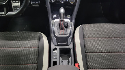 Zdjęcie przedmiotu: Volkswagen T-Roc 1.5 TSI GPF ACT Premium DSG