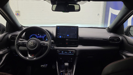 Zdjęcie przedmiotu: Toyota Yaris Hybrid 1.5 GR Sport