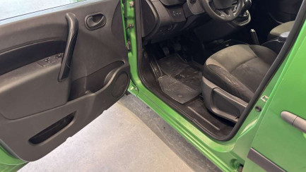 Zdjęcie przedmiotu: Renault Kangoo III Express Maxi dCi E6 2.2t Pack Clim Maxi Combi