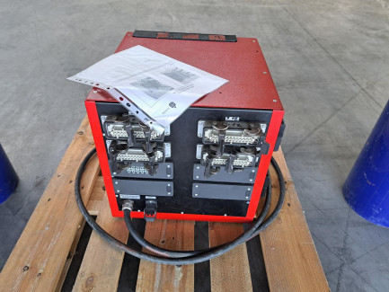 Zdjęcie przedmiotu: The NOLDEN NR8024 hot runner controller is used for precise temperature control in hot runner systems used in the injection molding industry.
