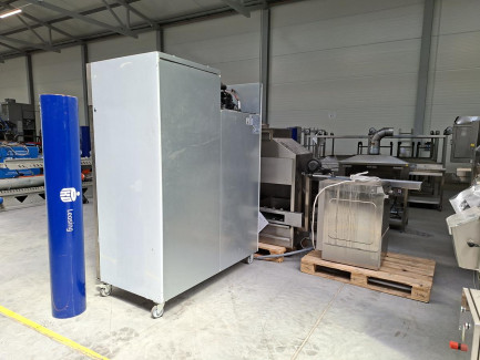 Zdjęcie przedmiotu: A set of catering equipment