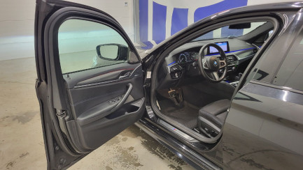 Zdjęcie przedmiotu: BMW 520d xDrive mHEV M Sport sport-aut