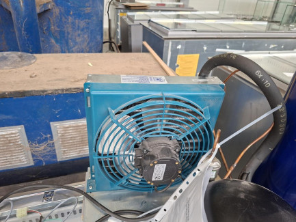 Zdjęcie przedmiotu: Холодильна вітрина для морозива IFI S.p.A. TAVULLIA PANORAMA 12F DL