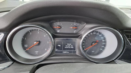 Zdjęcie przedmiotu: Opel Insignia Kombi