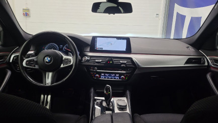 Zdjęcie przedmiotu: BMW 530i xDrive M Sport sport-aut