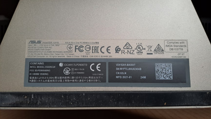 Zdjęcie przedmiotu: ASUS V241EAK-BA084T 23.8"FHD /i5-1135G7/8GB/SSD256GB/IrisXe/W10