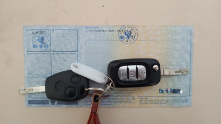 Zdjęcie przedmiotu: Renault Master FWD 2.3 dCi E6d 3.5t L3H2 Extra S&S+E