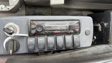 Zdjęcie przedmiotu: Koparka gąsienicowa Liugong CLG915E 