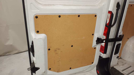 Zdjęcie przedmiotu: Renault Master FWD 2.3 dCi E6d 3.5t L3H3 Pack Clim