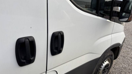 Zdjęcie przedmiotu: Iveco 35-120 Daily 35S12 E6 3.5t