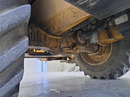 Zdjęcie przedmiotu: CAT 434F Backhoe Loader