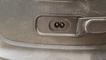 Zdjęcie przedmiotu: JBL PartyBox Stage 320 Power Audio Speaker Black, 240W, Bluetooth, 18-Hour Battery, Mic and Guitar Input, IPX4