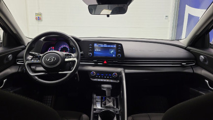 Zdjęcie przedmiotu: Hyundai Elantra 1.6 Smart CVT