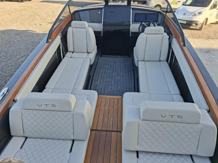 Zdjęcie przedmiotu: Моторний човен VTS FLYING SHARK 7.7