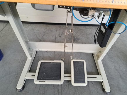 Zdjęcie przedmiotu: JUKI DLU-5490N-7 lockstitch sewing machine