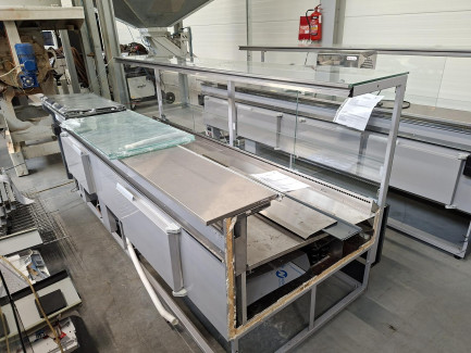 Zdjęcie przedmiotu: A set of catering equipment