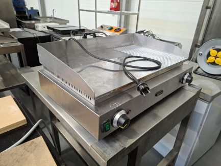 Zdjęcie przedmiotu: Zestaw sprzętu gastronomicznego