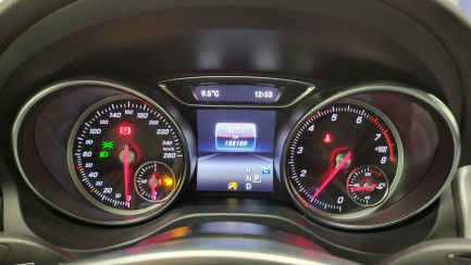 Zdjęcie przedmiotu: Mercedes-Benz CLA 200 7G-DCT AMG Line