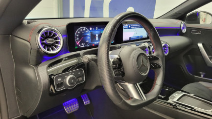 Zdjęcie przedmiotu: Mercedes-Benz CLA 200 mHEV AMG Line 7G-DCT