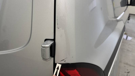 Zdjęcie przedmiotu: Renault Kangoo IV Van 1.5 Blue dCi E6d/e 2.3t L2 Extra