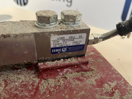 Zdjęcie przedmiotu: Електронна система зважування для кормозмішувачів ZUPTOR PRO